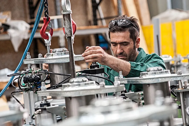 Завод CO.ME.S. — инженерная сборка